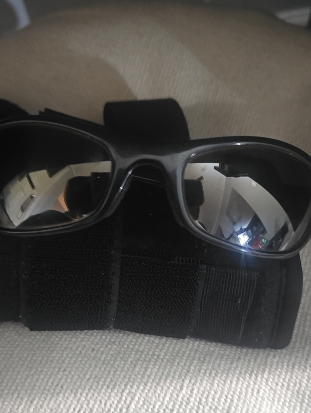 Maui Jim ONO MJ127-02 Black Wrap Sunglasses Glass Polarized Lenses- France